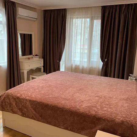 Apartment Апартамент Лукс Царевец - Център 2 Weliko Tarnowo