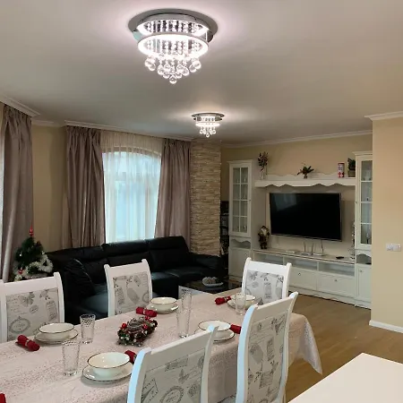 Апартамент Лукс Царевец - Център 2 Apartment